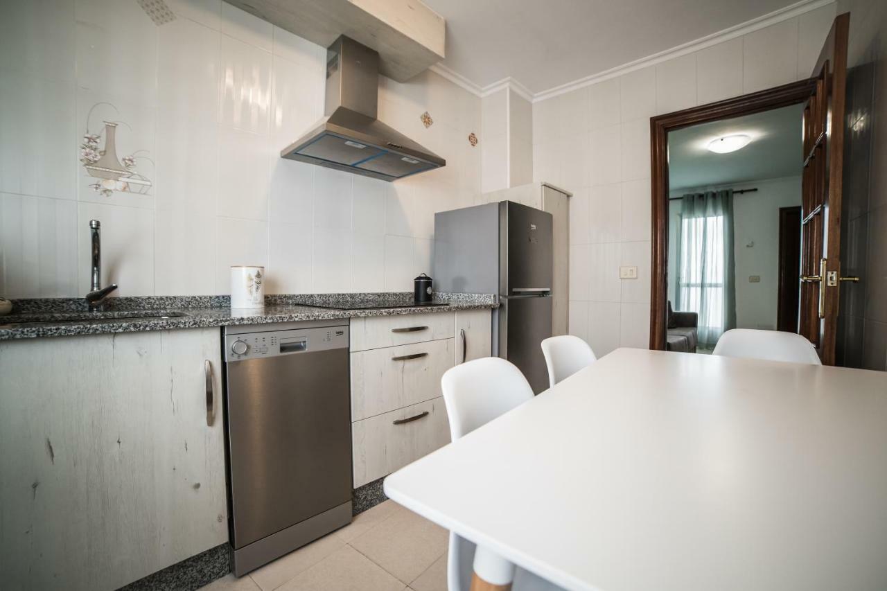 Apartamentos Enteros O Lagar Melide Esterno foto